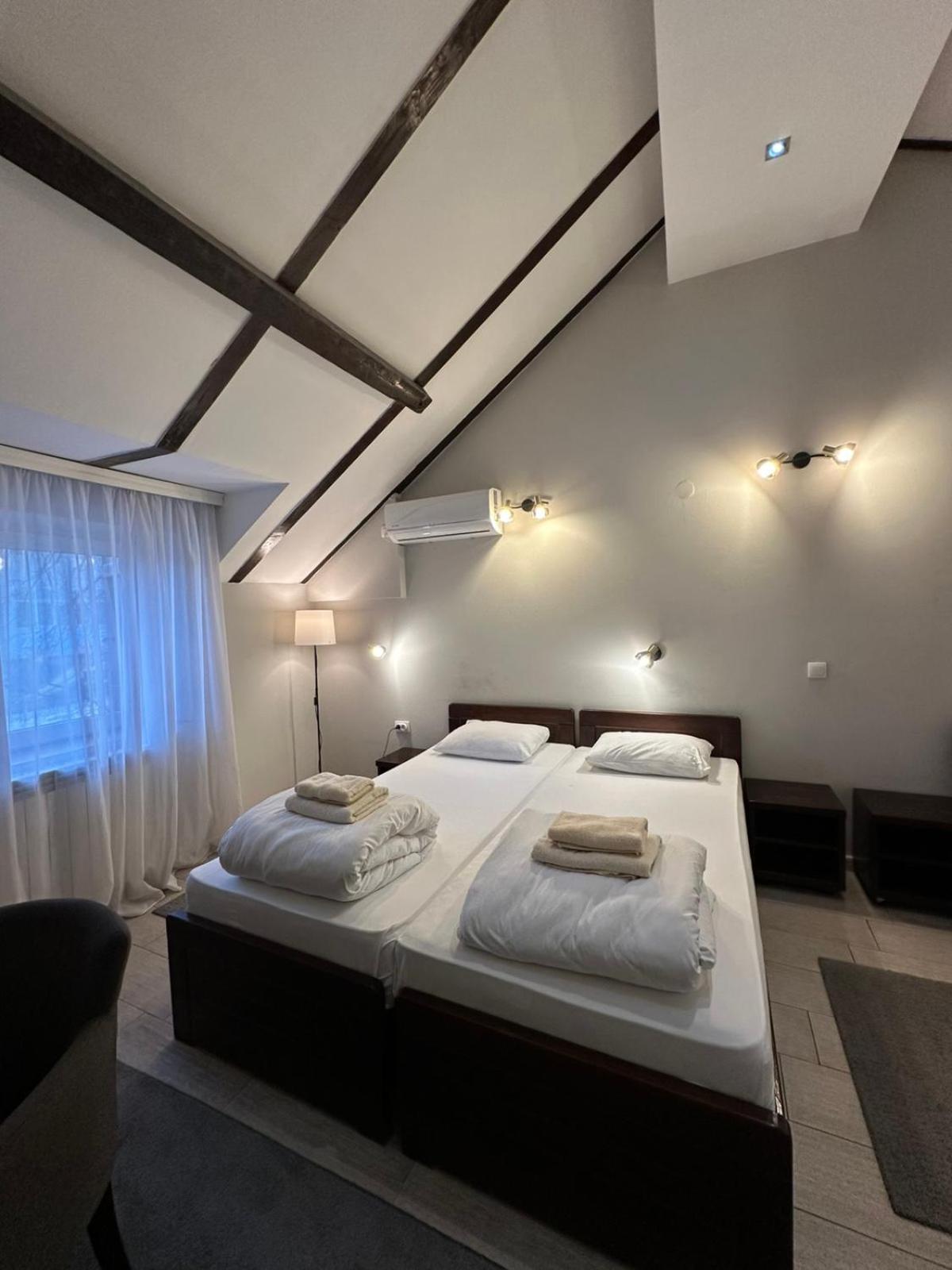 Apartments & Accommodation Stojic Novi Sad Camera foto